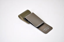 Load image into Gallery viewer, 016 Pen Holder TRAVELER'S Notebook - Both Sizes