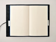 Load image into Gallery viewer, Vegetable Tanned Refillable Leather Notebook
