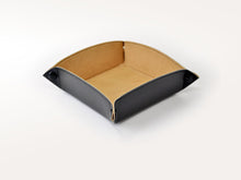 Load image into Gallery viewer, Chelsea Italian Leather Catch All