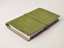 Load image into Gallery viewer, Vegetable Tanned Refillable Leather Notebook