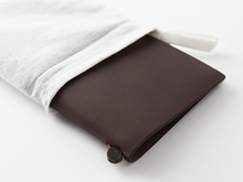 Load image into Gallery viewer, TRAVELER'S Notebook Regular Size - Brown