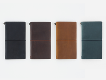 Load image into Gallery viewer, TRAVELER'S Notebook Regular Size - Navy Blue