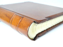 Load image into Gallery viewer, Villaggio Italian Leather Photo Album