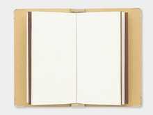 Load image into Gallery viewer, 011 Refill Storage Binder TRAVELER&#39;S Notebook - Regular Size
