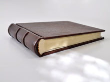 Load image into Gallery viewer, Archivo 18 x 18 Handmade Distressed Leather Photo Album
