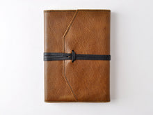 Load image into Gallery viewer, Dante Refillable Leather Journal
