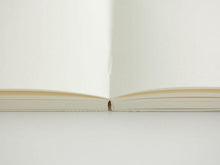 Load image into Gallery viewer, Midori MD Notebook A6 Blank
