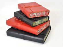 Load image into Gallery viewer, Roma Lussa Leather Journal - Black
