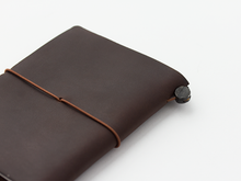 Load image into Gallery viewer, TRAVELER'S Notebook Passport Size - Brown
