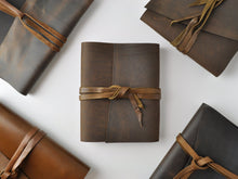 Load image into Gallery viewer, Woodsman Soft Leather 3 Ring Binder

