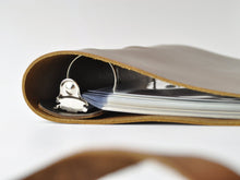 Load image into Gallery viewer, Woodsman Soft Leather 3 Ring Binder
